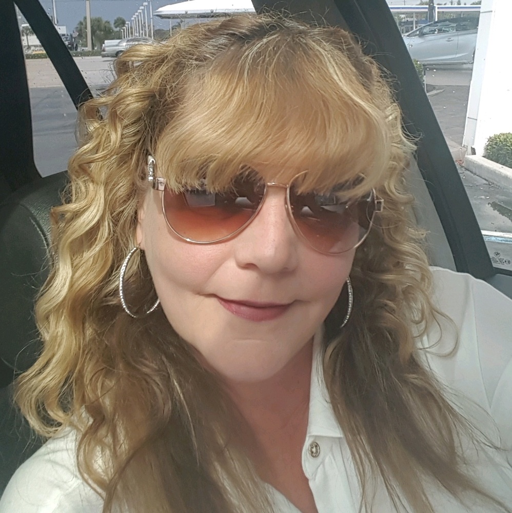 Meet your Posher, Kristeen